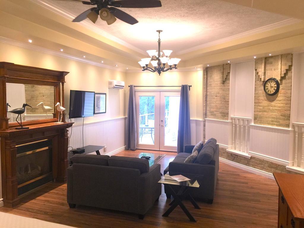 Grey Rose Suites Hanover Екстериор снимка