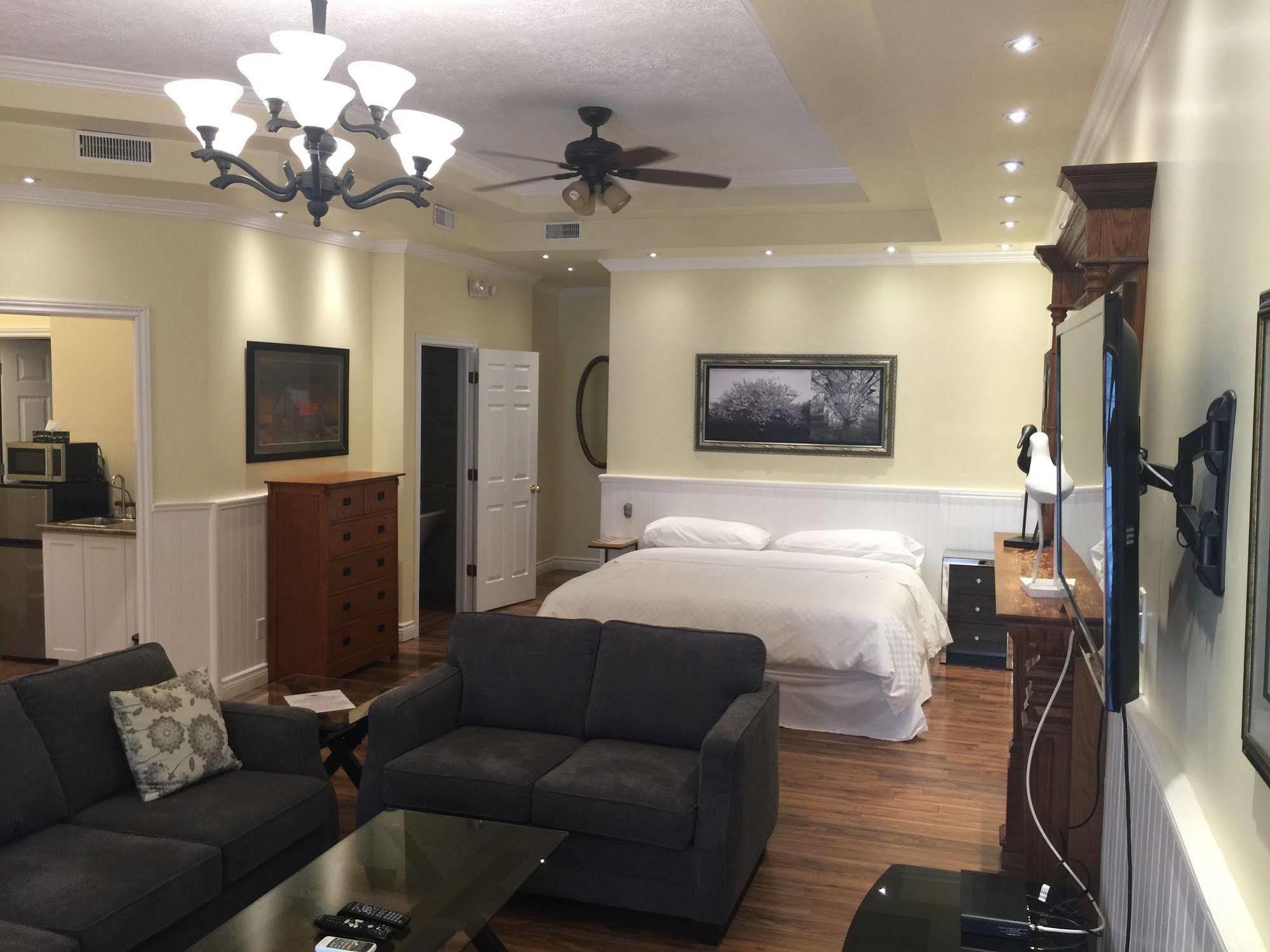 Grey Rose Suites Hanover Екстериор снимка
