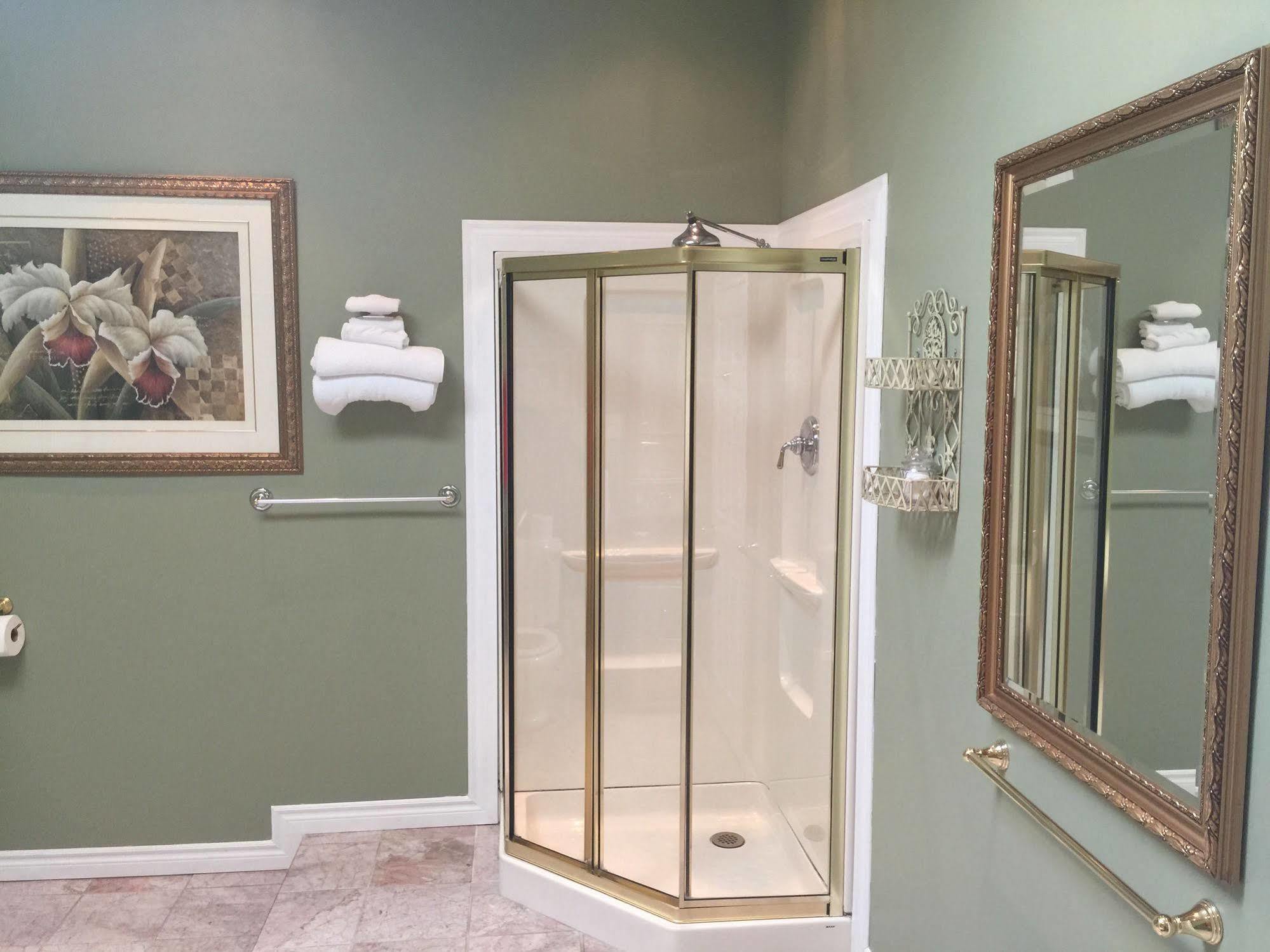 Grey Rose Suites Hanover Екстериор снимка